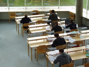 PiS będzie zabiegał o zniesienie opłat za drugi kierunek studiów