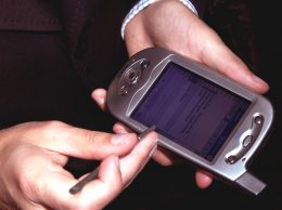 Dlaczego nie warto korzystać z aplikacji online do rozliczania podatku?